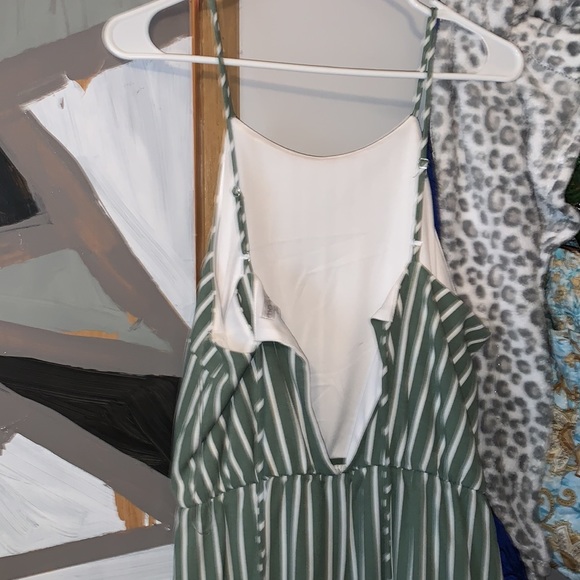 Green striped jumpsuit. Never worn - Picture 3 of 3